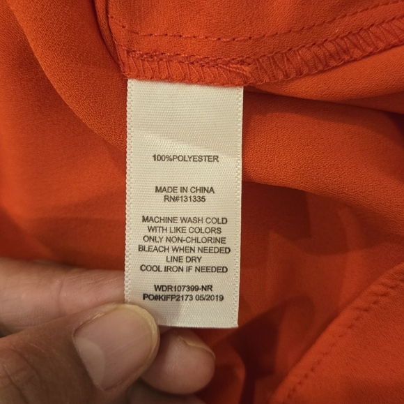 Socialite Red Sleeveless V-Neck Sundress - Picture 4 of 6